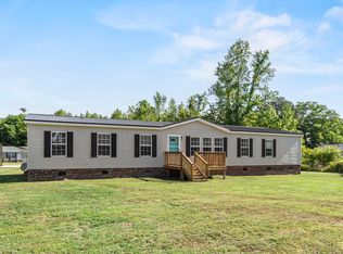 2041 Bay Road, Wallace, NC 28466