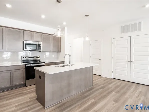 4118 Ebbies Xing, Midlothian, VA 23112