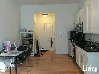 Rented by Living New York