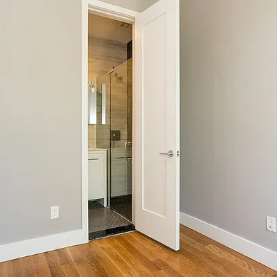 Rented by Nooklyn NYC LLC | media 10