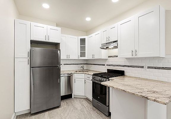 3rd image of 55 W 8th St APT 1