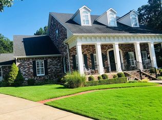 2716 W Green Acres Rd, Rogers, AR 72758