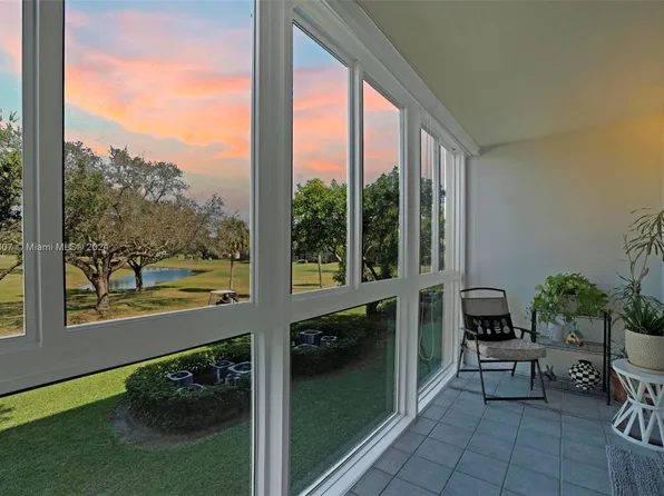 12601 SW 13th St APT 204G, Pembroke Pines, FL 33027