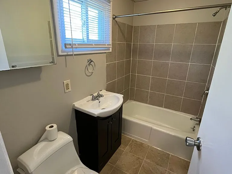 61 Elmwood Avenue — Photo 10