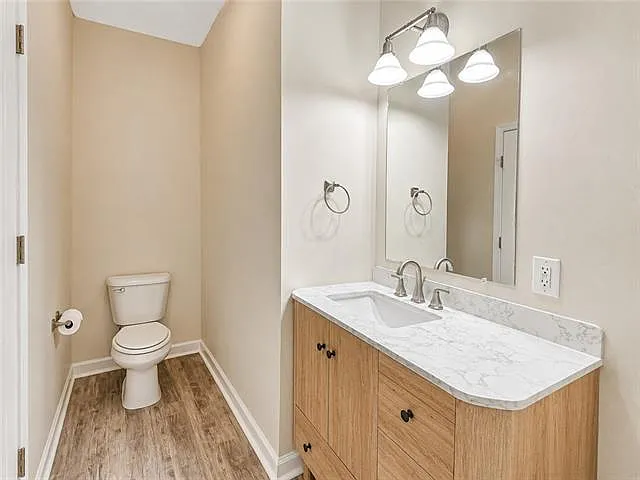 443 Juliette Ln — Photo 15