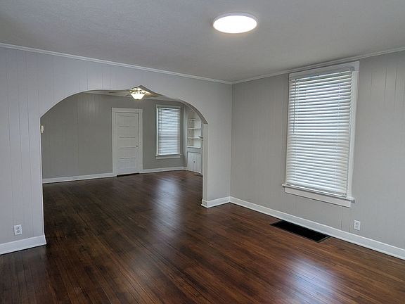 2nd image of 1518 2nd Ave #1
