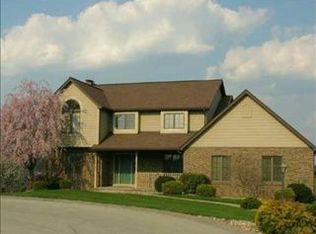 10 Highview Cir, Harrison City, PA 15636