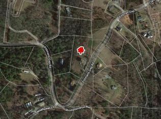 9101 Pittmans Gap Rd, Newland, NC 28657