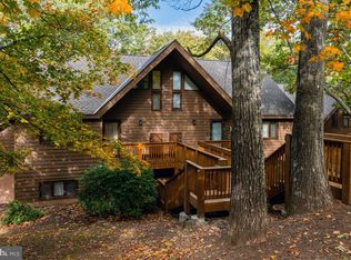 762 Laurelwood #762, Nellysford, VA 22958