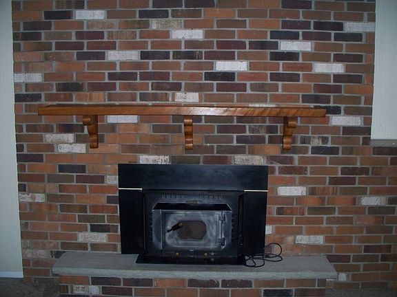 5th image of 473 Valley Manor Ln