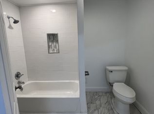 426 N 62nd St #1, Philadelphia, PA 19151