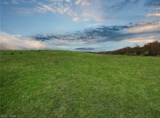 196 Township Rd, Crooksville, OH 43731