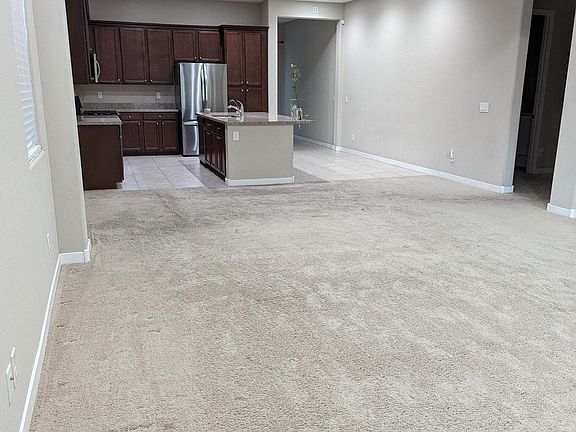 4th image of 7030 W Post Rd