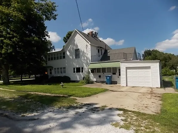 626 S 2nd Ave #1, Hoopeston, IL 60942