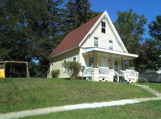 222 Race St, Allegan, MI 49010