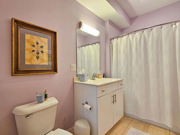 193 St Paul Street UNIT 205, Burlington, VT 05401