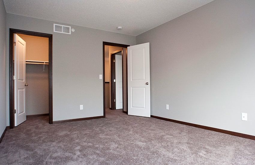 2nd image of 1840 139th Ave NW