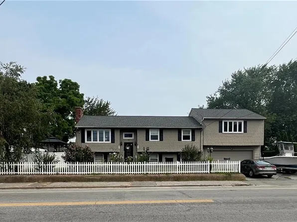 345 Sandy Ln, Warwick, RI 02889