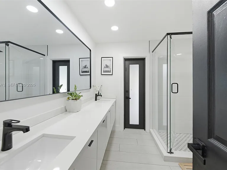 9935 Ramblewood Dr — Photo 23