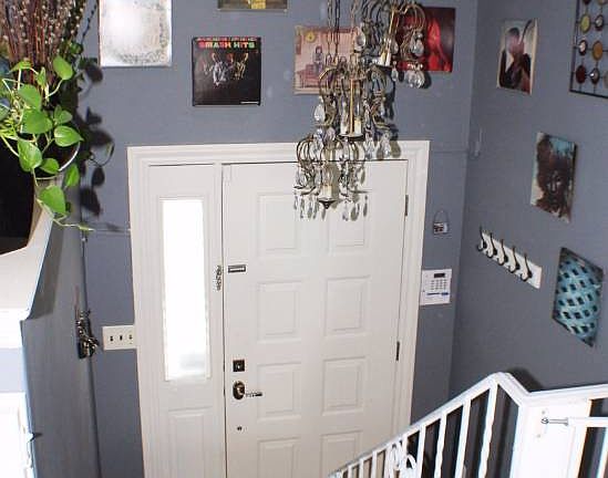 2nd image of 10 Vista Ave