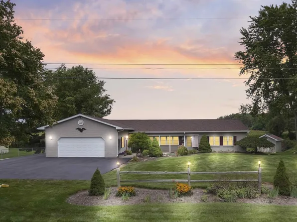 8890 E Michigan Ave, Parma, MI 49269