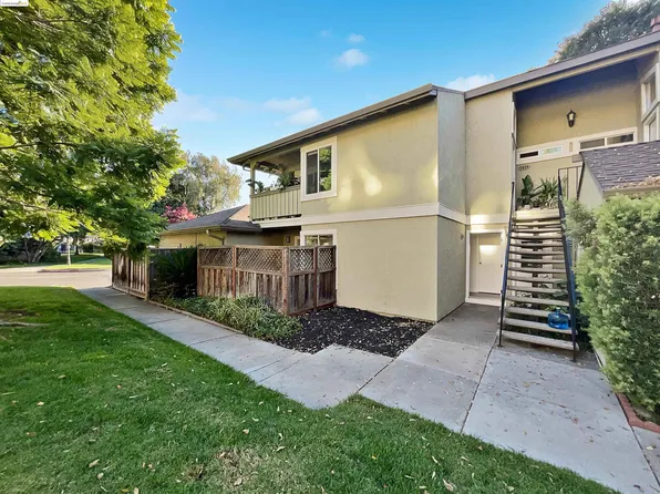 1023 Delna Manor Ln, San Jose, CA 95128