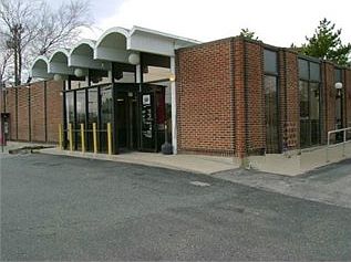 1st image of 5301 Wellington Ave
