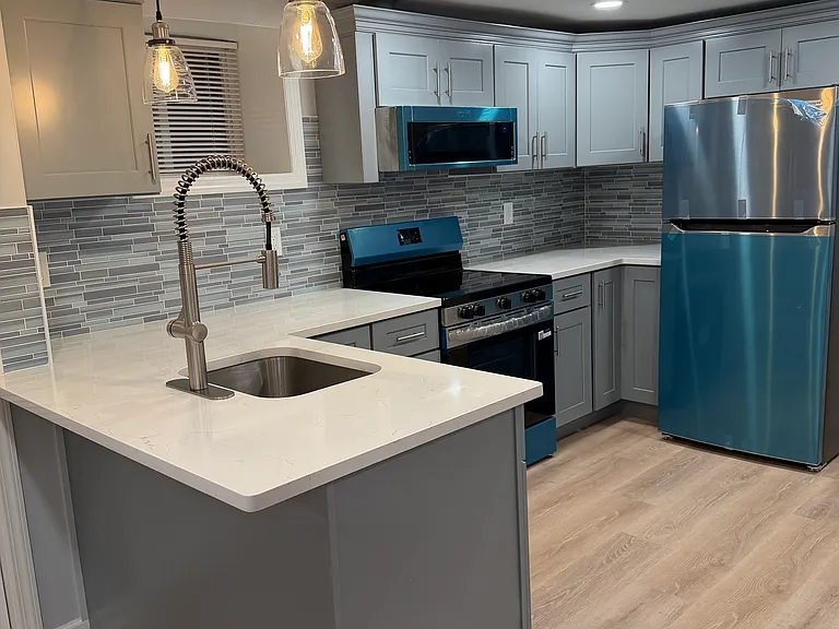 179 S 9th St #1-B — Photo 2