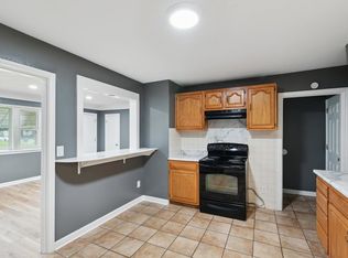 2520 Oakwood Ave, Toledo, OH 43607