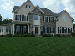 9403 Tenley Ct, Fort Washington, MD 20744