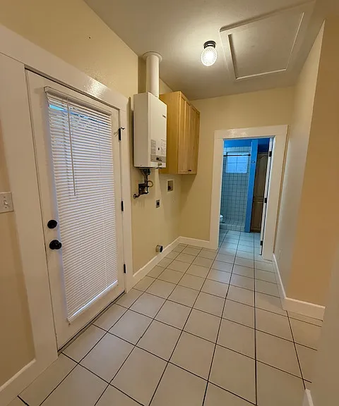 3545 6th Ave — Photo 9