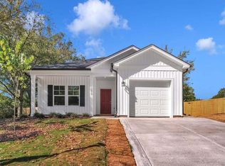 120 Clement Ave, Oxford, NC 27565