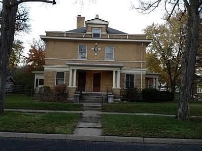 1st image of 501 Forest Ave