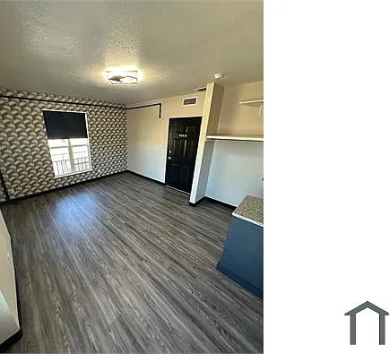 Studio, 155 sqft, $645 — Photo 2