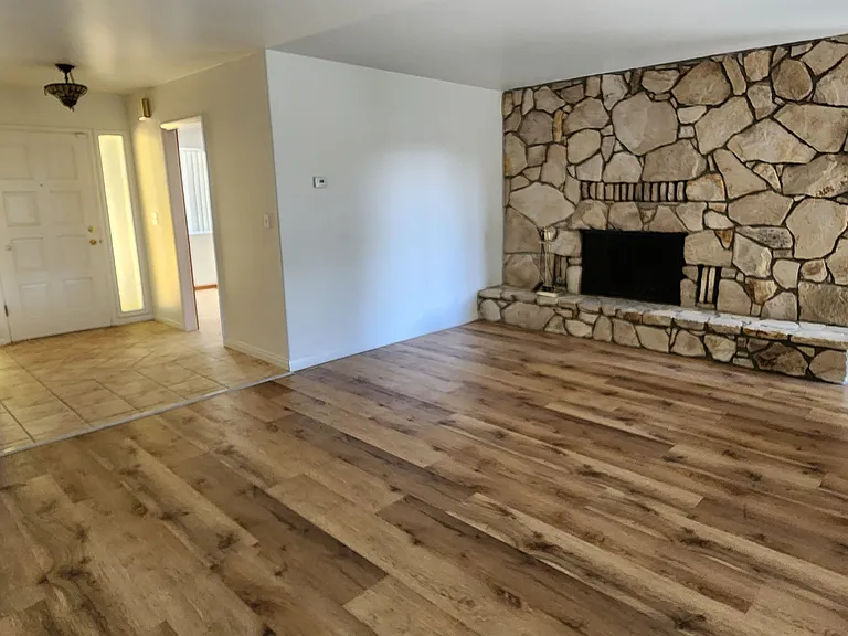 2270 Olivet Ave — Photo 5
