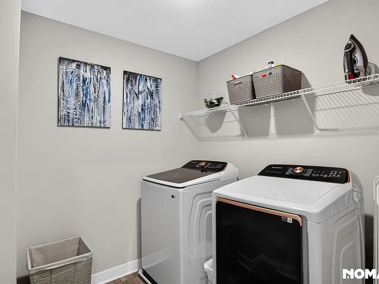 9540 Park Meridian Dr — Photo 19