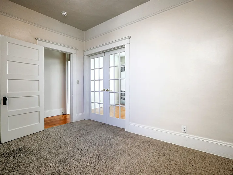 819 NW 23rd Ave — Photo 87