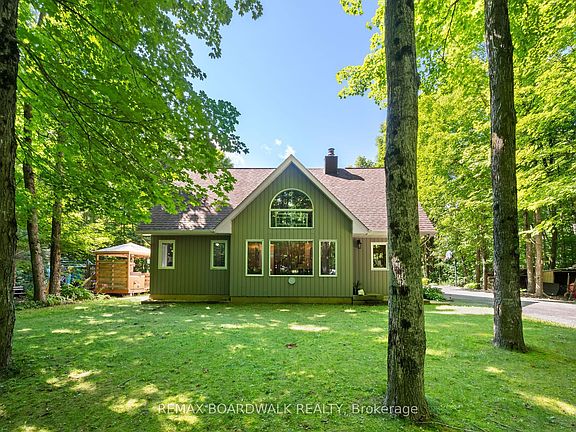 2nd image of 502 Tennyson Rd