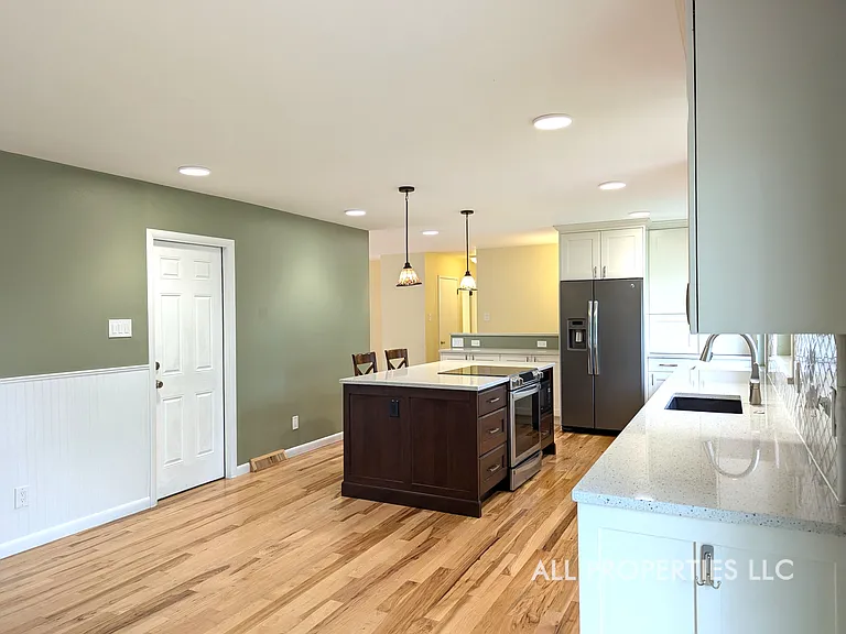 6905 E Hillside Pl — Photo 22