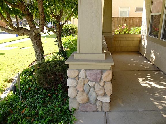 5th image of 2411 Mountain Springs Dr