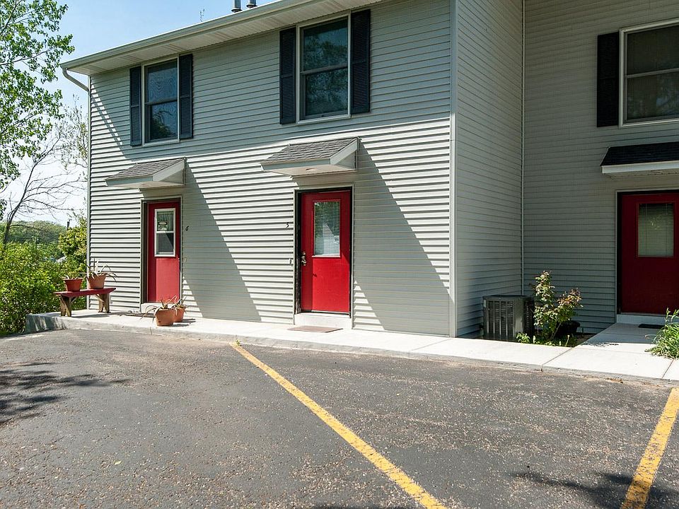 2nd image of 650 Conger St