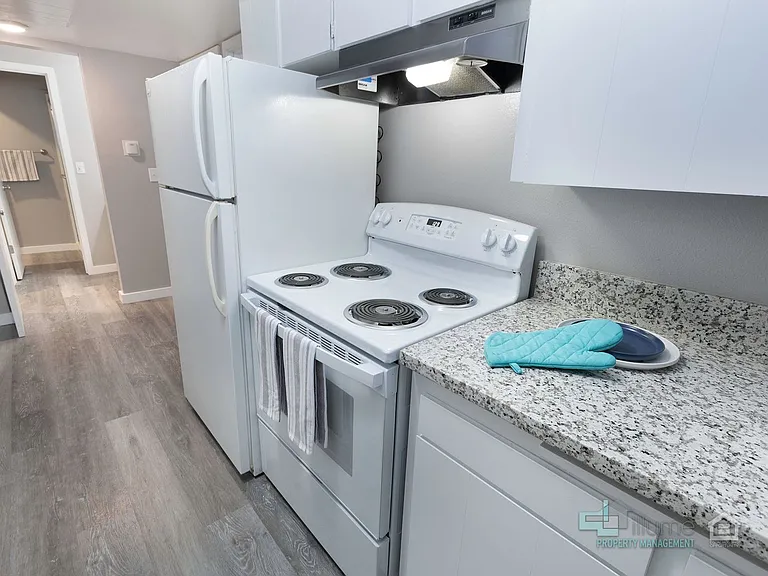 Win FREE Rent, a PS5 & More! - Apply at Fillmore Inn by August 21st for Your Chance to Win! — Photo 65
