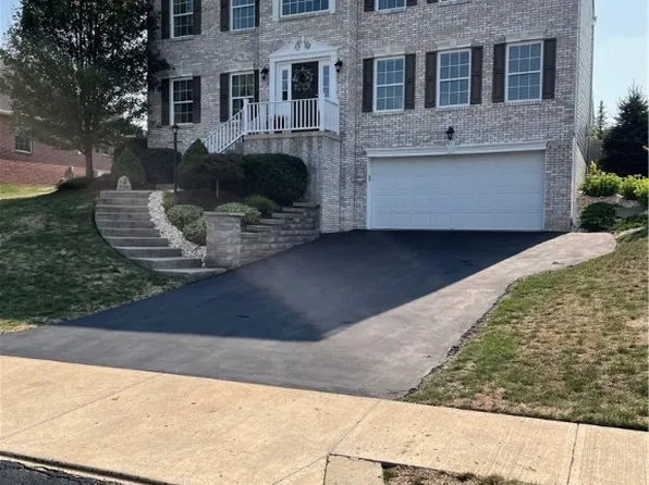 508 Saddle Ridge Dr, Irwin, PA 15642