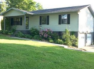 205 Mountain View Rd, Jacksboro, TN 37757