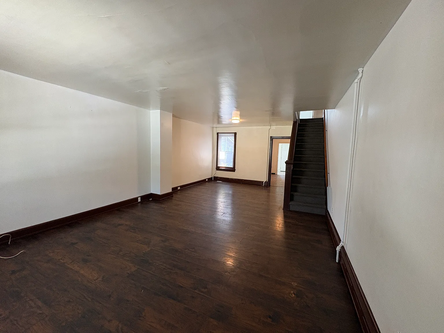 224 Charles St — Photo 2