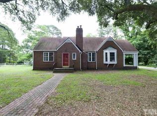300 Woodard St, Kenly, NC 27542