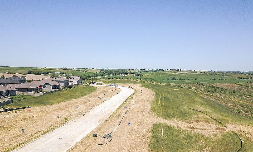 2nd image of LOT 26 Augusta Dr