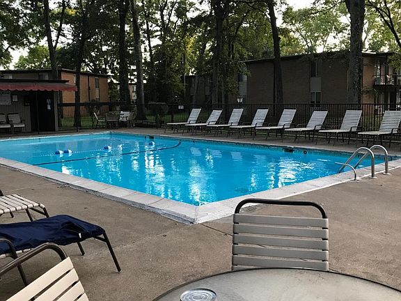 2nd image of 2601 Hillsboro Pike APT B9