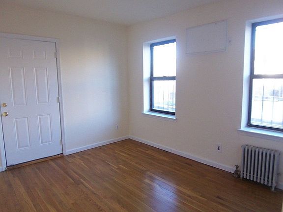 5th image of 484 Amsterdam Ave APT 1D