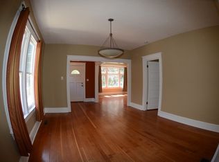 3021 SE Stark St, Portland, OR 97214